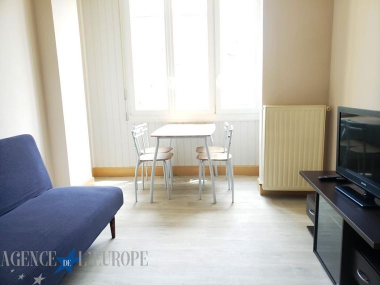 Appartement deux pièces en tbé et meublé avec cave - Vichy centre-ville