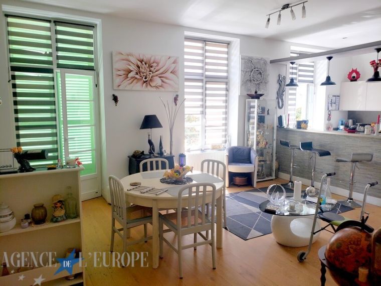 Viager libre - Appartement F5 - 117 m² habitables - Plein centre de Vichy