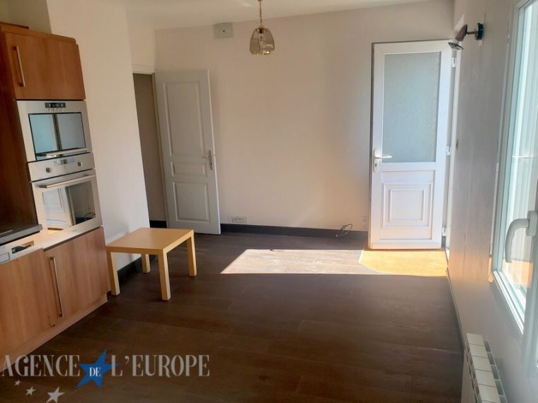 Appartement deux pièces 41 m² avec cave - Vichy centre