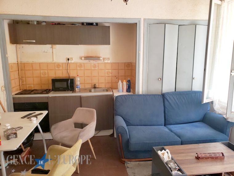 Appartement F2 à rénover - Vichy centre